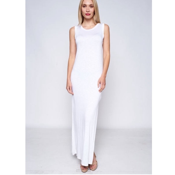 White Sleeveless Maxi with Side Slit - Picture 3 of 5